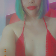 AnnieHolmaxxox