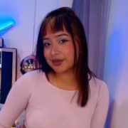 CHLOE_MONROOE