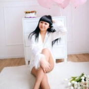 Holly-Sweet