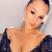 DemiBrunette