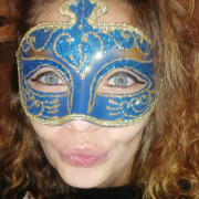 angellyqueblueeyed