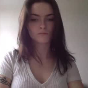 luuv_scarlet