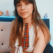 NickyBella1
