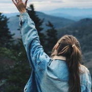Tyfanny-blond