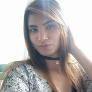 kiara_red4