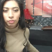 holly_hot_