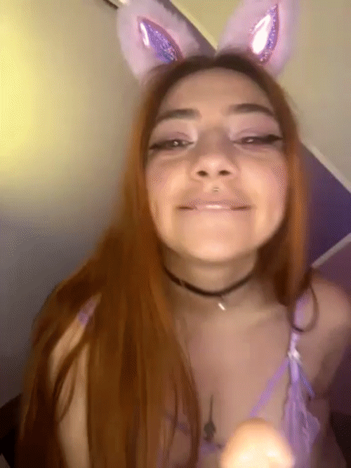 Sweet Latin Girl in Yummy Dildo Sucking — [ more in comment ]